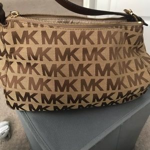 Michael Kors small purse